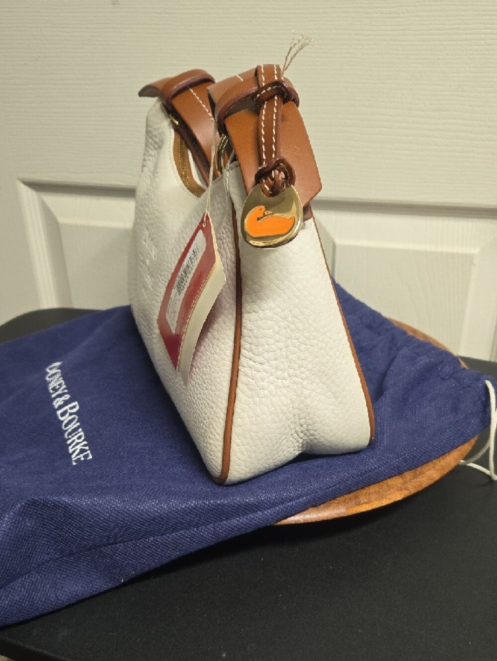 Dooney & Bourke White Pebbled Leather Shoulder Bag with Tan Trim and Strap - Picture 2 of 8